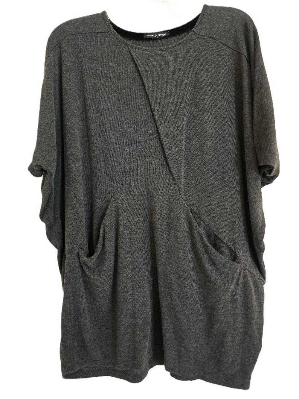 Cable & Guage Charcoal Gray Drape Top Short Sleeve with Pockets, Small